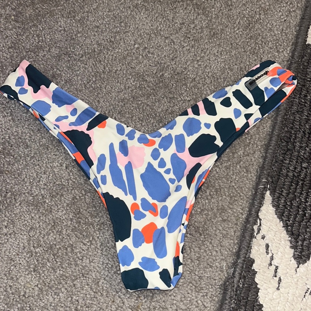 Black Bough bikini for sale used twice, looks brand new